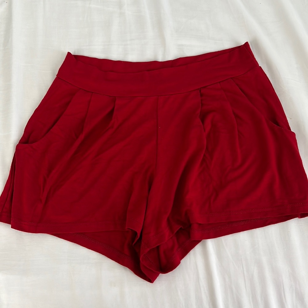 Fighting eel shorts Om